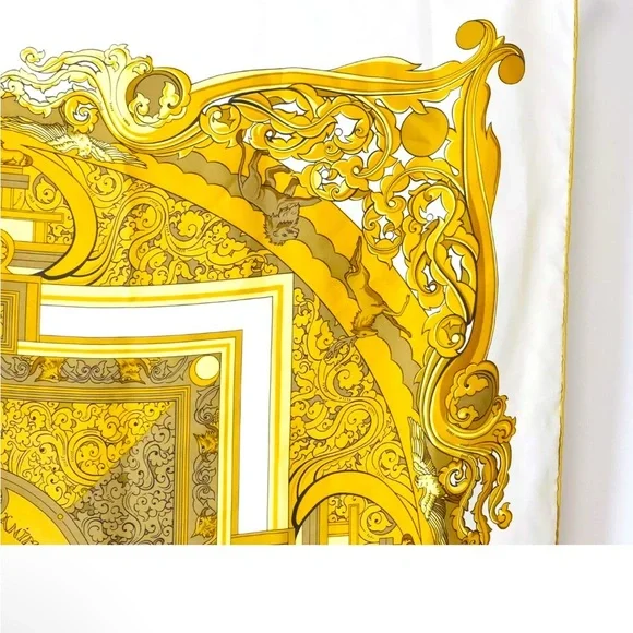 EUC$585 HERMES Gold SCARF - Picture 4 of 16